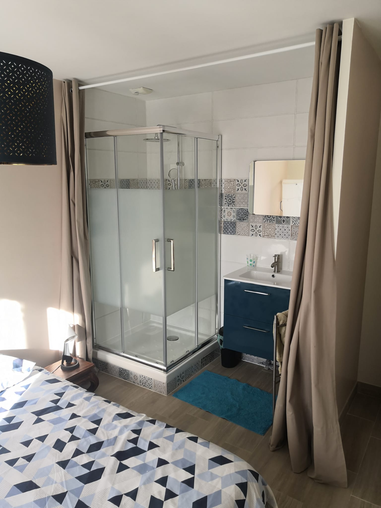 Chambre rez-de-chaussée